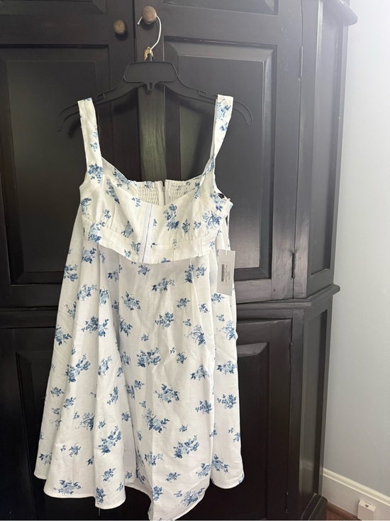 Reformation Dresses & Skirts - NWT Reformation Santana Linen Two Piece Size 2